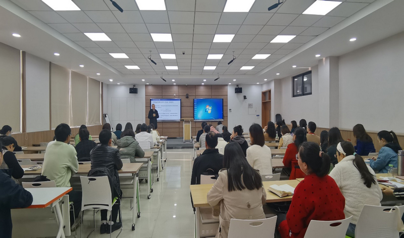 貴州民族大學(xué)“金師講堂”開講。