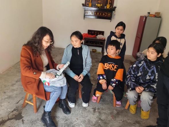 謀長遠之策，當好鄉(xiāng)村振興“調研員”。