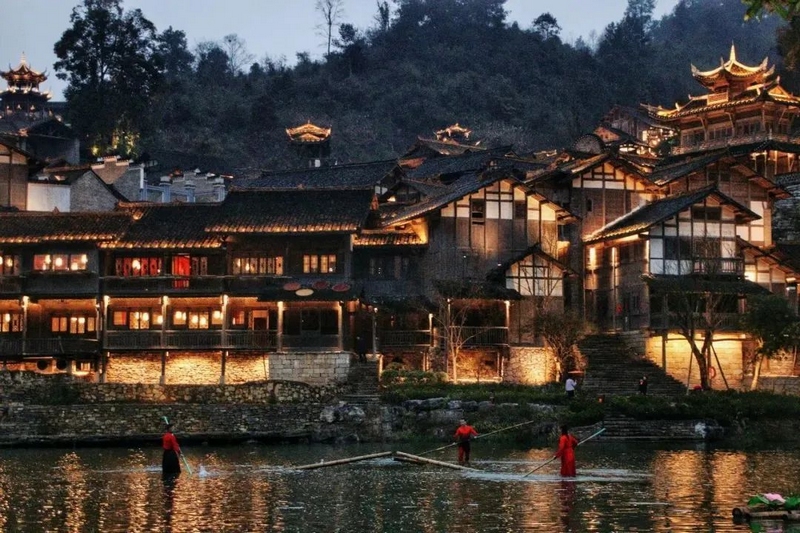 烏江寨夜景。貴州省文化和旅游廳供圖