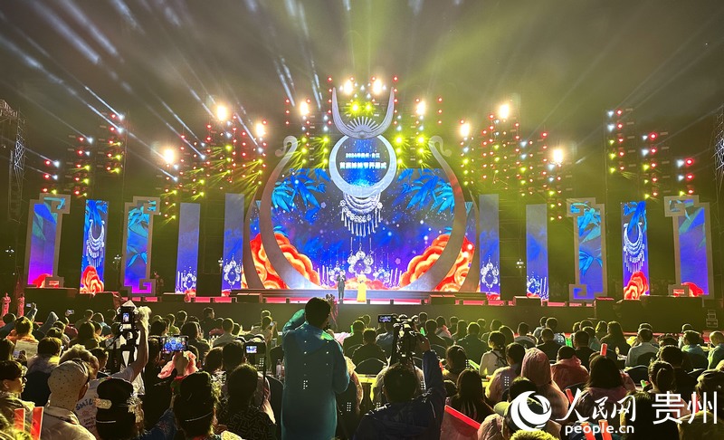 開(kāi)幕式現(xiàn)場(chǎng)。人民網(wǎng) 陽(yáng)茜攝.jpg