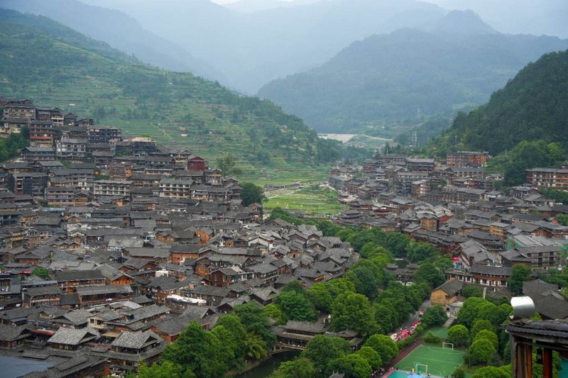 苗寨景色。姚晶權攝