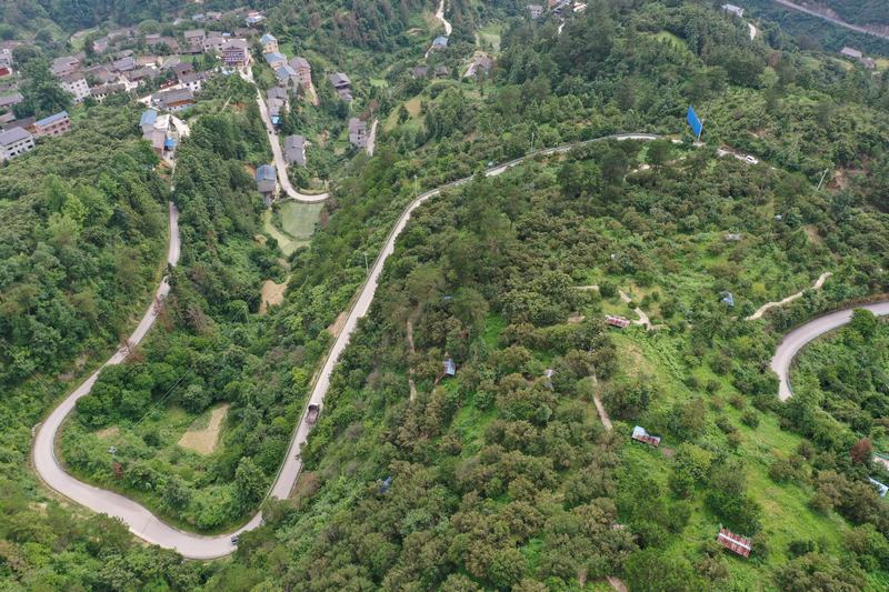 劍河縣境內的“四好農村公路”。