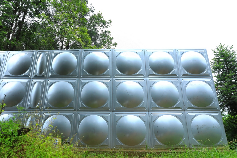 劍河縣太擁鎮柳金村新建起的蓄水池。