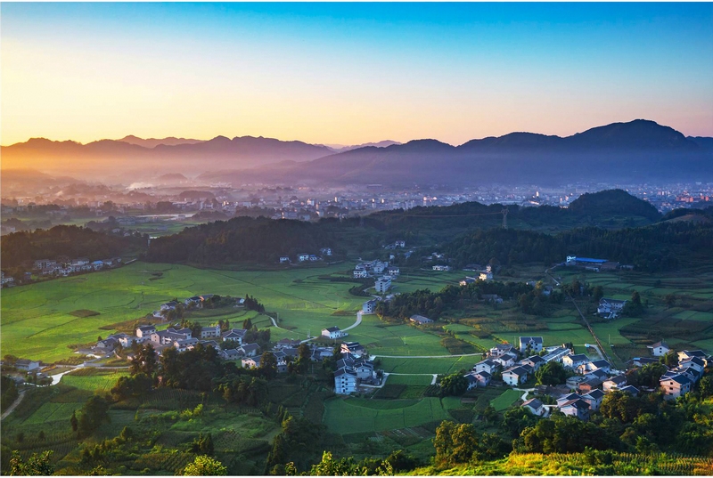 1 圖為航拍綏陽。圖片由綏陽融媒中心提供