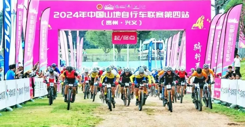 1、比賽現場 (1)