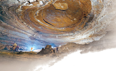 雙河洞支洞杉林洞內部景觀。