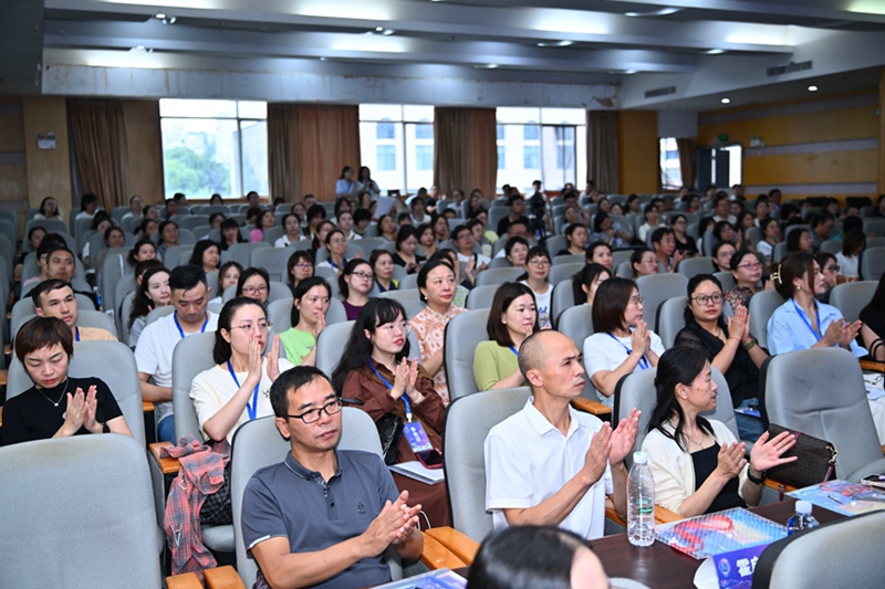 活動現(xiàn)場。貴州醫(yī)科大學(xué)附屬醫(yī)院供圖