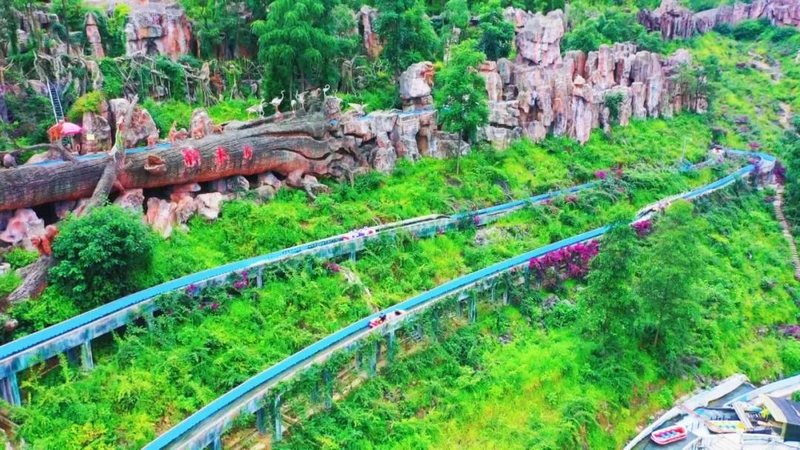 圖為關嶺九仙旅游景區一角。