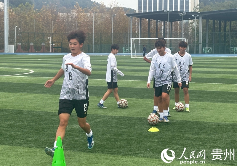 貴州省女子U16全運會代表隊。人民網記者 高華攝