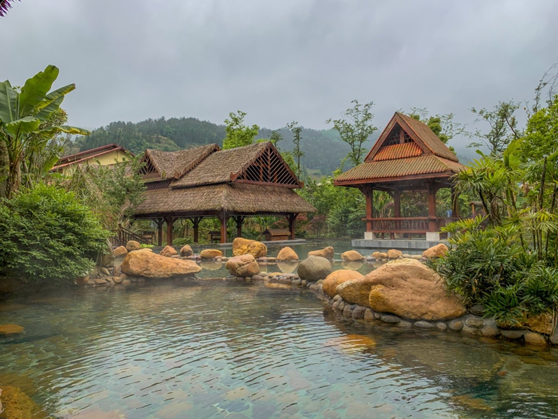 修文“溫泉”成為冬季旅游熱門打卡地。李宇攝