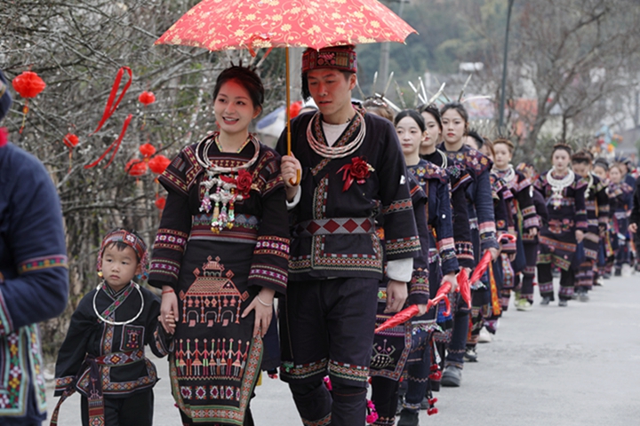 喜宴鬧新春。陳龍攝