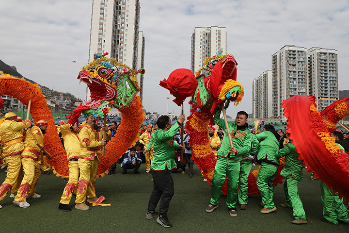 貴州石阡仡佬毛龍節(jié)現(xiàn)場。