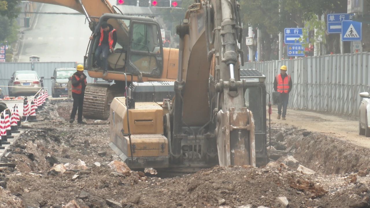 圖為施工現(xiàn)場。