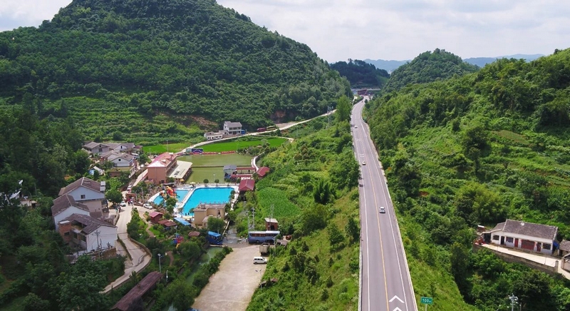 G212蘭龍線路容路貌。