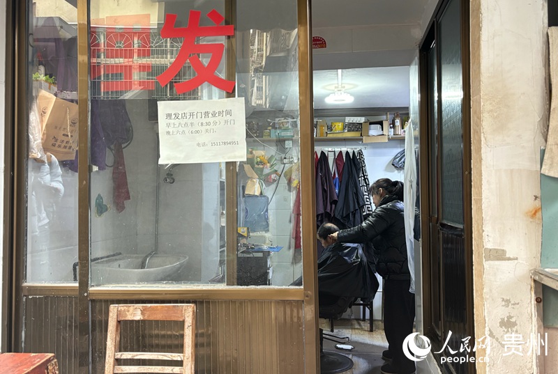 理發店一隅。人民網記者 高華攝
