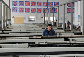 智能化加持 貴安這家企業小零件生產跑出“加速度”