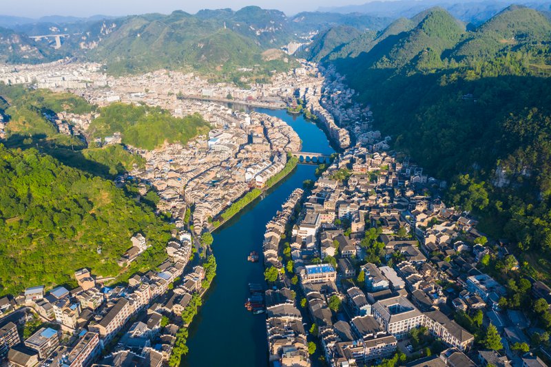 鎮遠大景。鄒渝