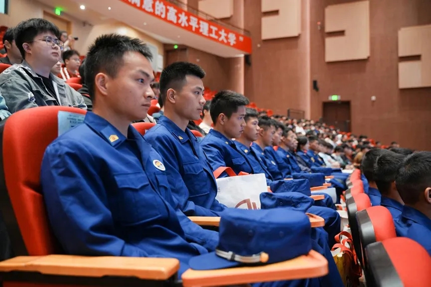 啟動(dòng)儀式現(xiàn)場(chǎng)。