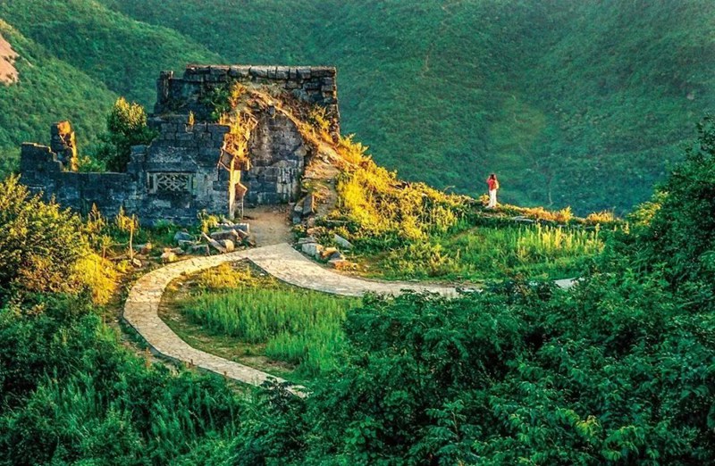 匯川區海龍屯景區一景。