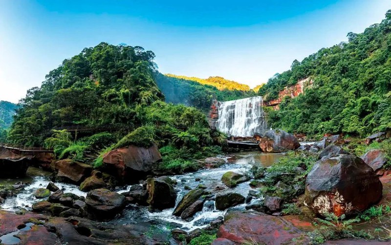 赤水丹霞一景。