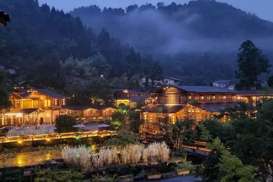 悅游遵義美景。