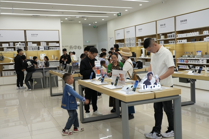 吾悅廣場。陸勁松 攝.JPG