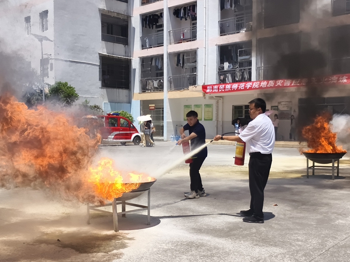 應急演練現場。