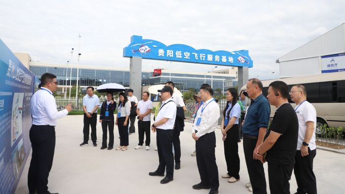 現(xiàn)場(chǎng)調(diào)研 。