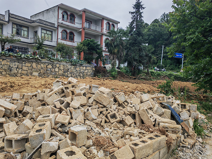 已經(jīng)過(guò)清理的高風(fēng)險(xiǎn)的殘?jiān)珨啾?吳艷禹攝