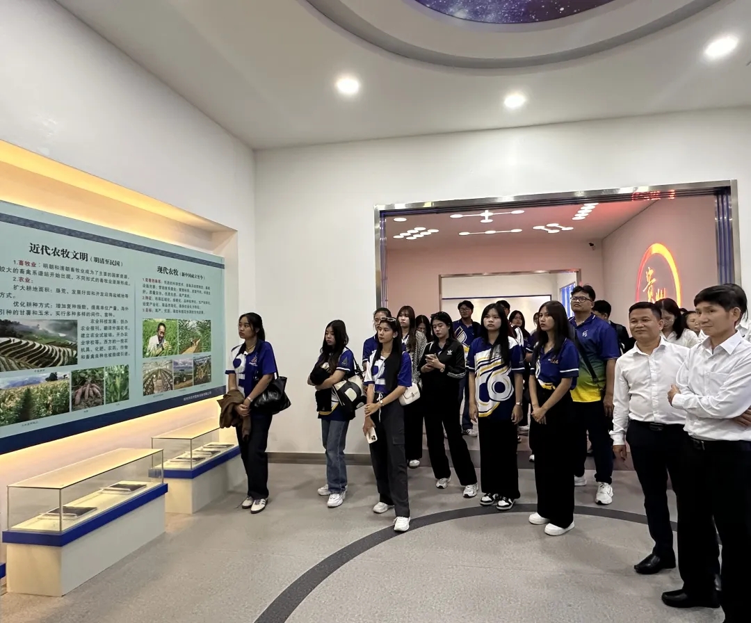 參觀農牧文化館。