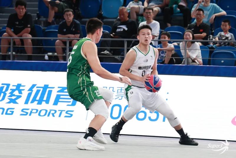 超三2025賽季 貴州奧弗首個大區賽收獲亞軍。