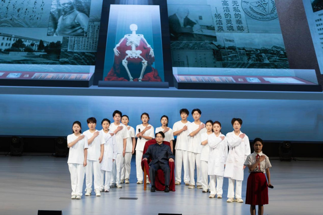 原創話劇《生命的溫度》。