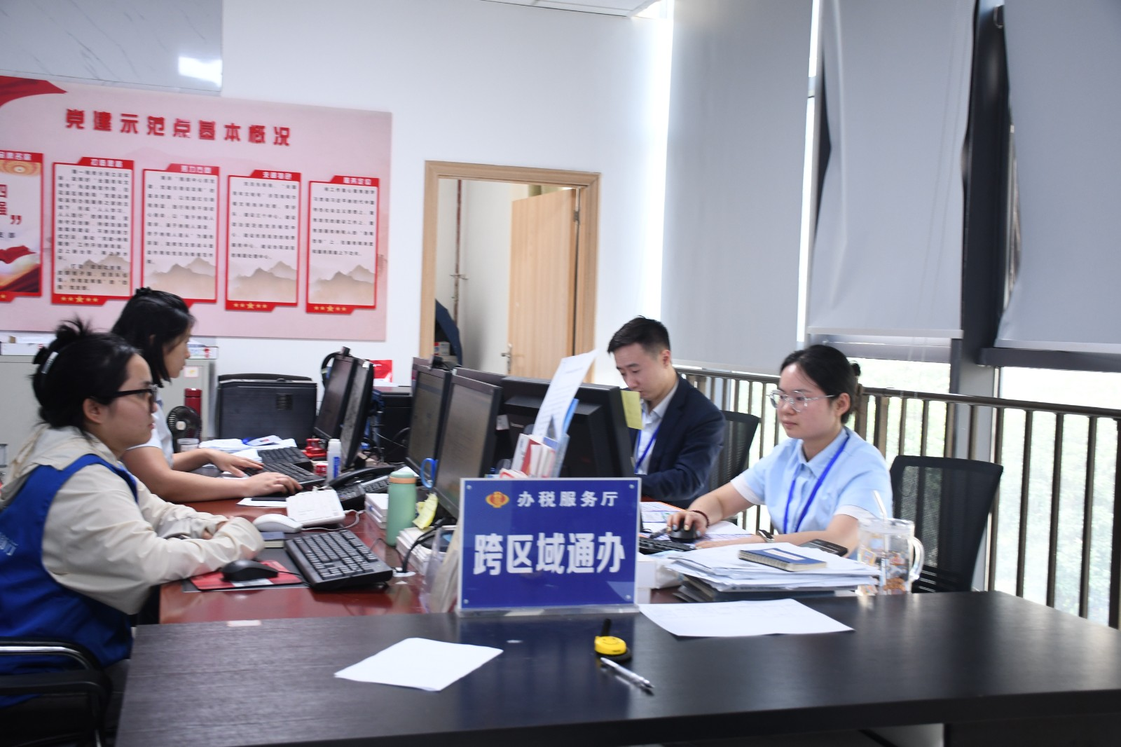 圖為征納互動工作臺。