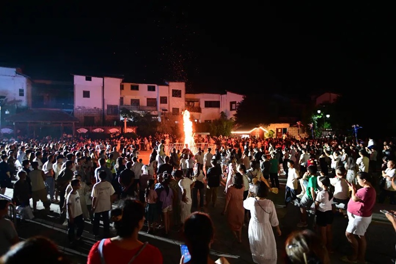 西秀區(qū)2025年避暑旅居聯(lián)誼活動(dòng)燃情啟幕。