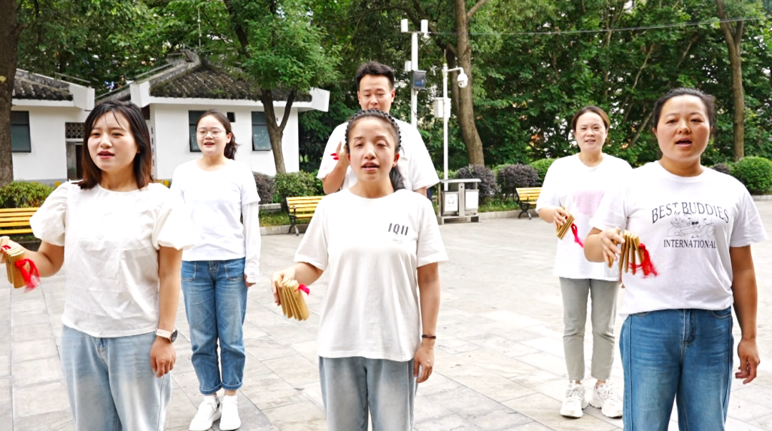 北街街道快板小分隊。