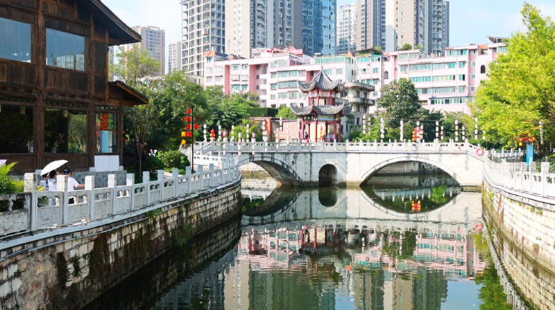 貴州西秀“文明風”吹旺“煙火氣” 。