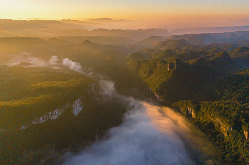 壯美大沙河。