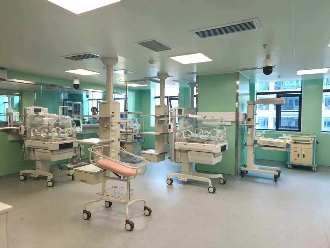 綜合大樓病房環境。