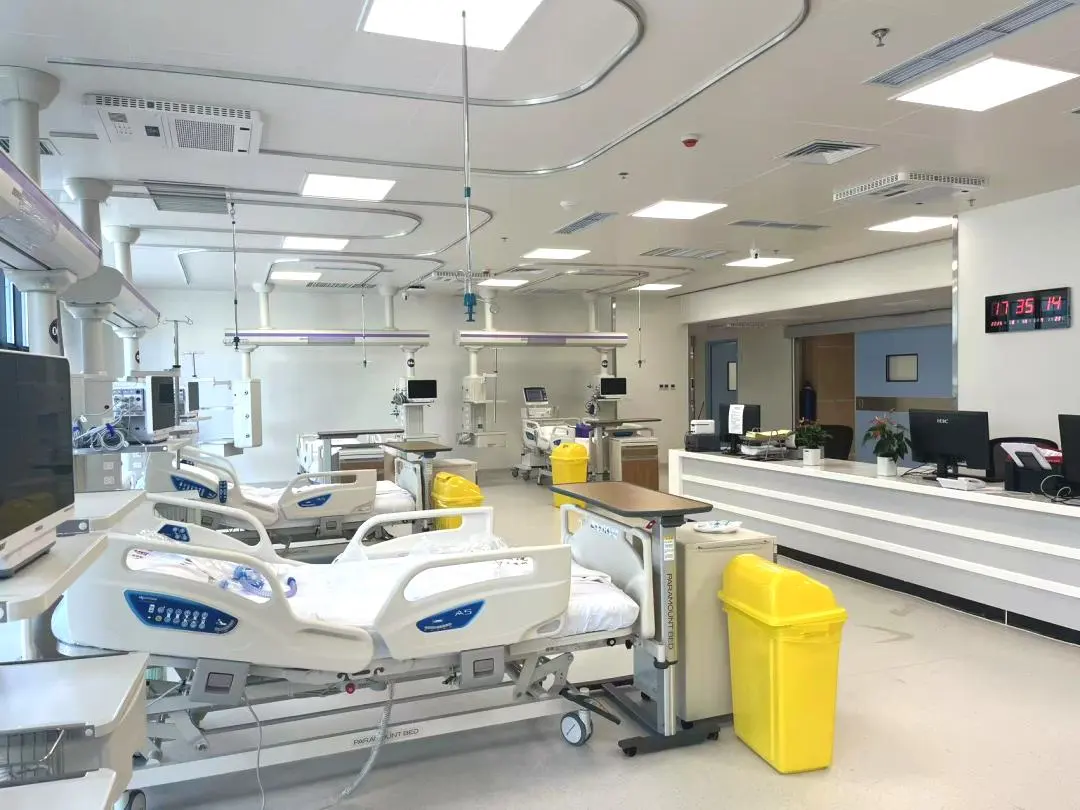 綜合大樓病房環境。