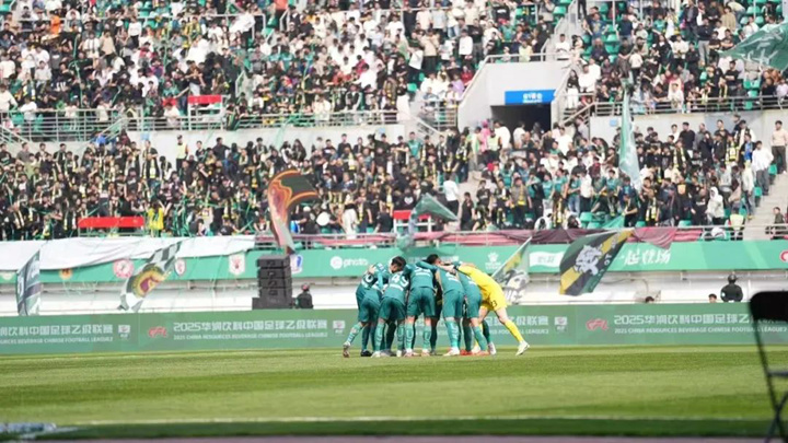 中乙揭幕戰。