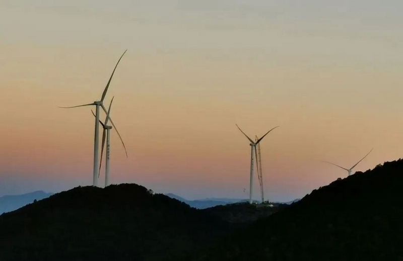 四川涼山州鹽源縣牦牛山風電場項目。水電九局供圖