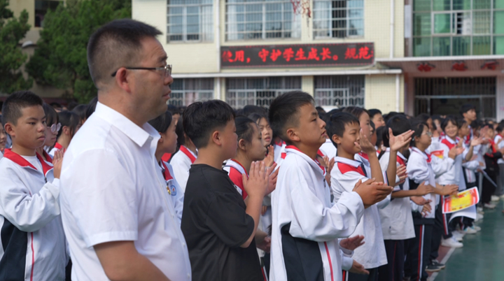 法治護航成長 別樣精彩的“開學第一課”。