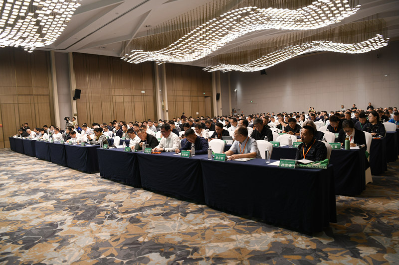 會(huì)議現(xiàn)場(chǎng)。