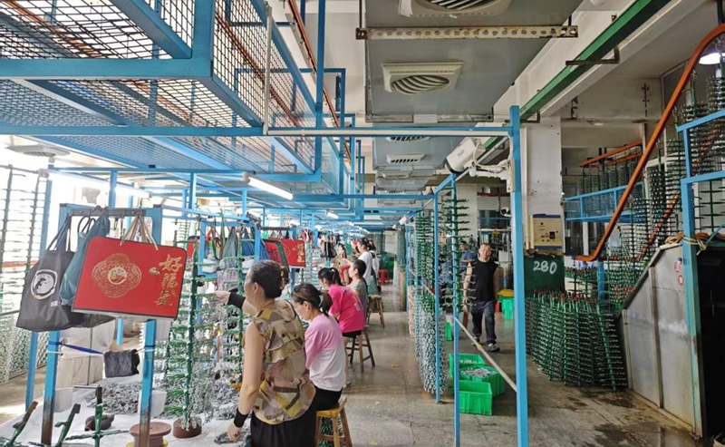 為溫州黔籍鄉(xiāng)親送去“家”的溫暖。