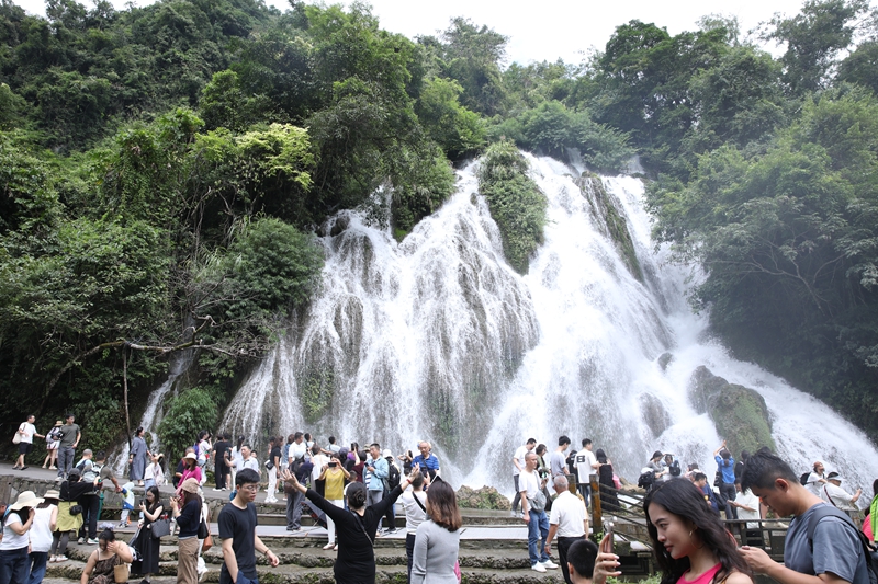 6 圖為拉亞瀑布.JPG