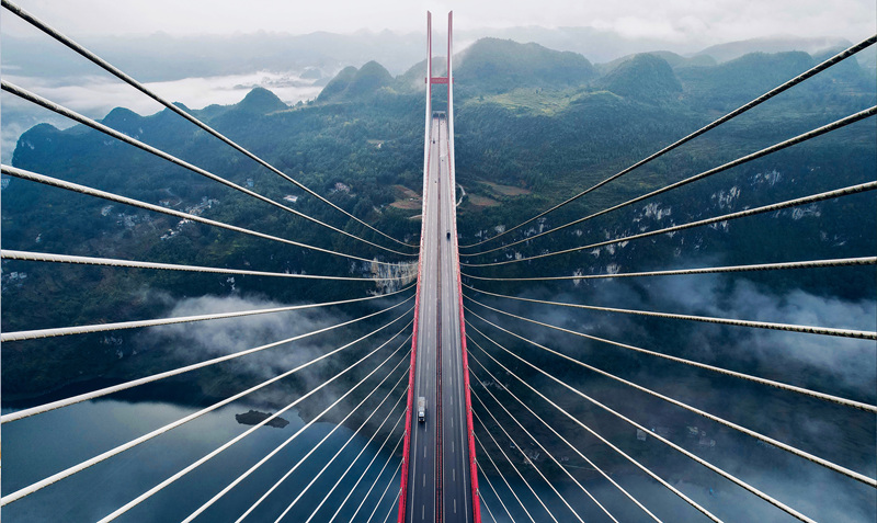 山河飛躍。李進(jìn)攝