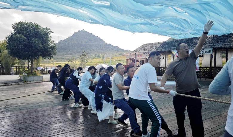 秋日書香伴煙火 趣味活動聚人心