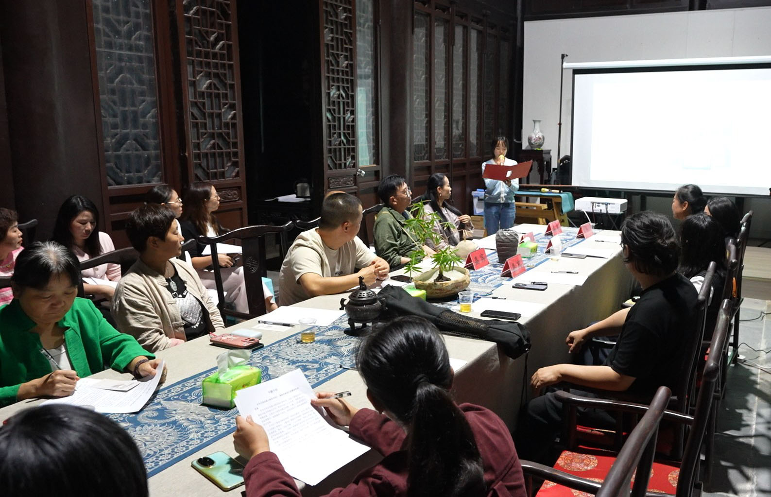 經典誦讀現場。