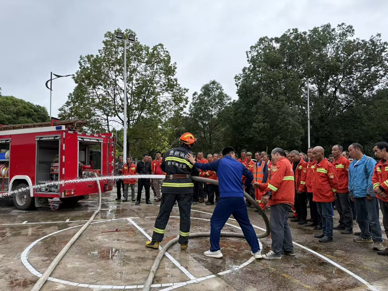 馬溪鄉(xiāng)滅火演練。