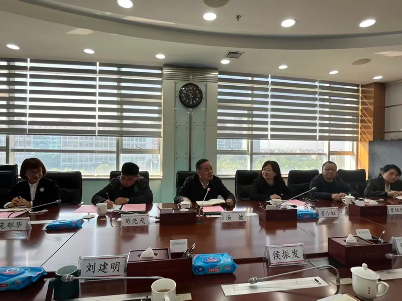 座談會現(xiàn)場。